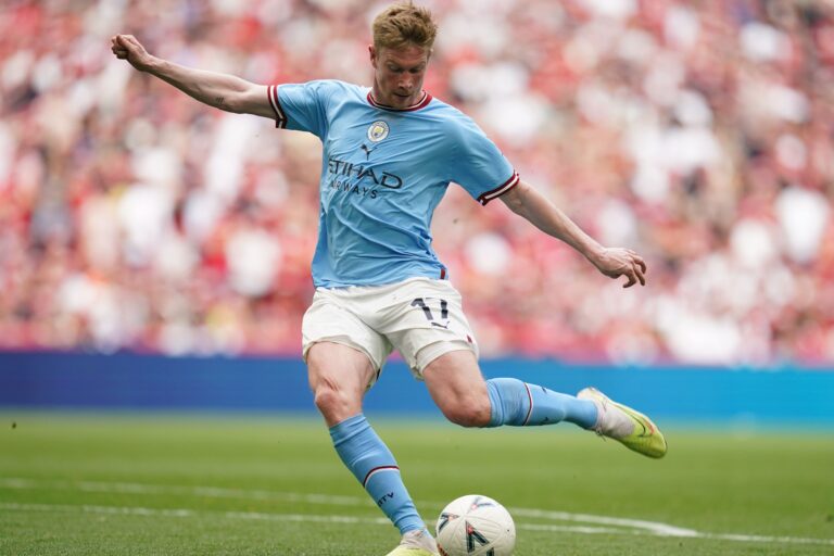3 Drills to Pass Like Kevin De Bruyne: How to Improve Your Accuracy and Range